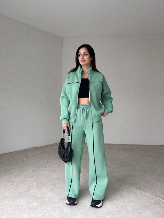 Women Thread Tracksuit