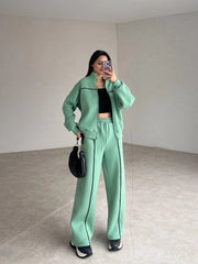 Women Thread Tracksuit