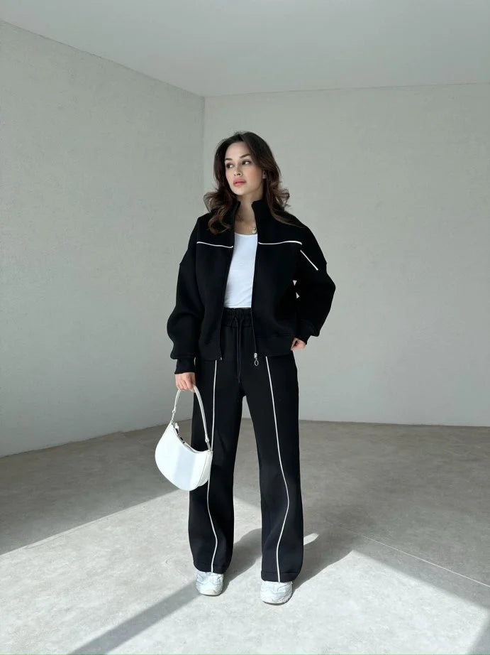 Women Thread Tracksuit