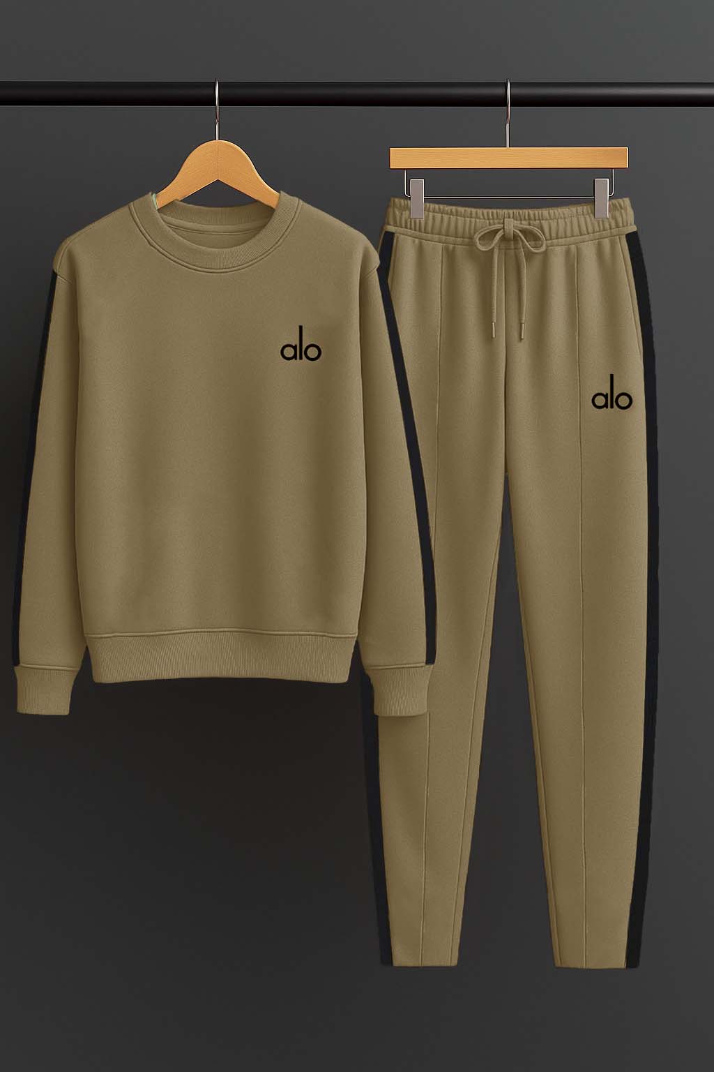 Women Alo Sweatshirt Set -
