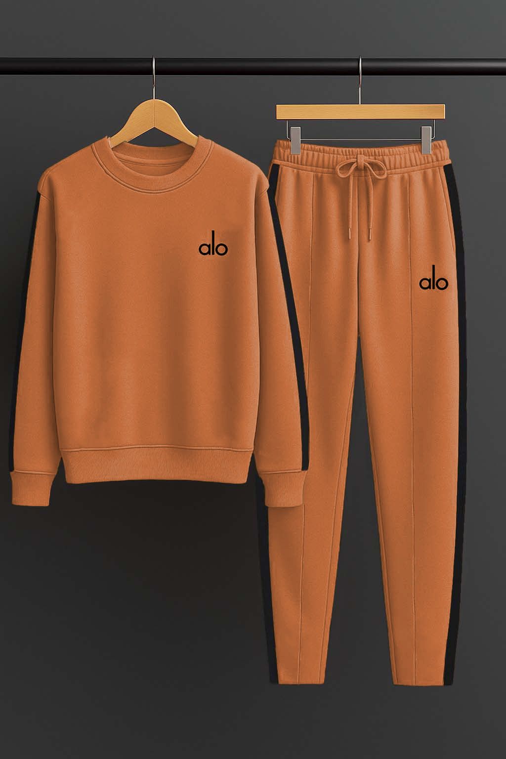 Women Alo Sweatshirt Set -