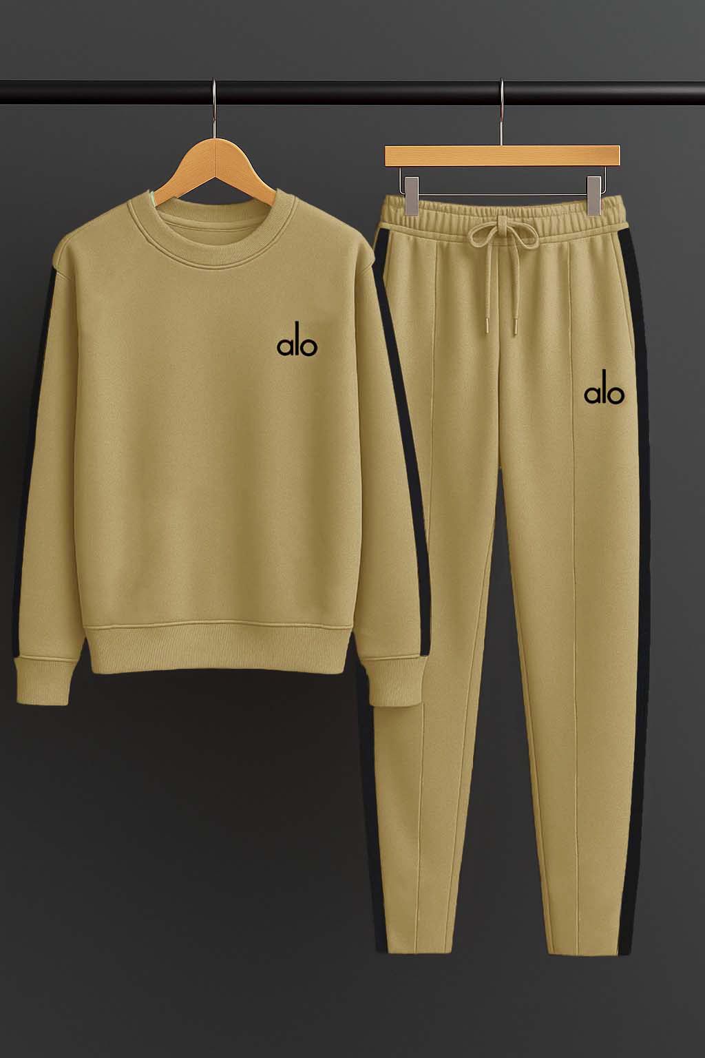 Women Alo Sweatshirt Set -