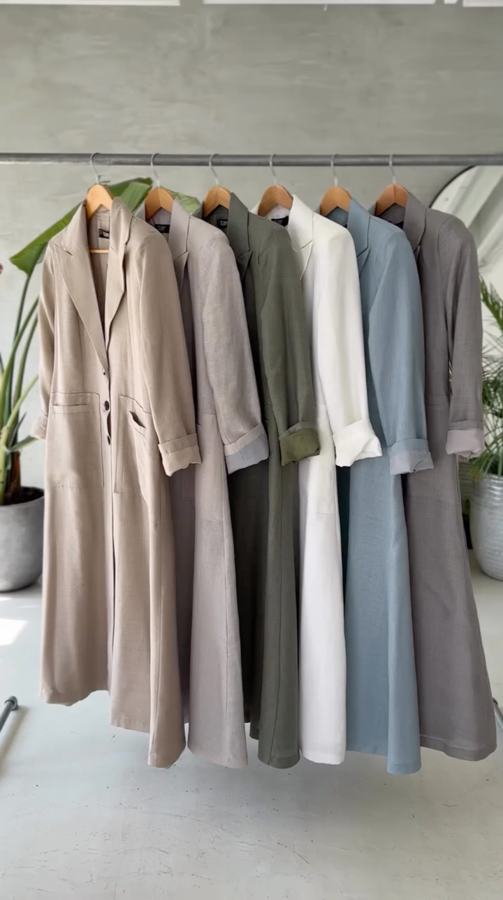 https://cdn.shopify.com/videos/c/o/v/2a45d0bc5ed340b18cdd244d338164a4.mp4