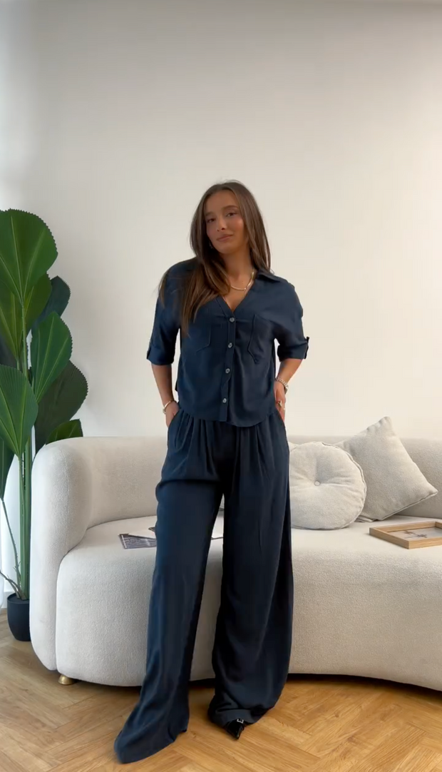 Women Ease Lounge Set