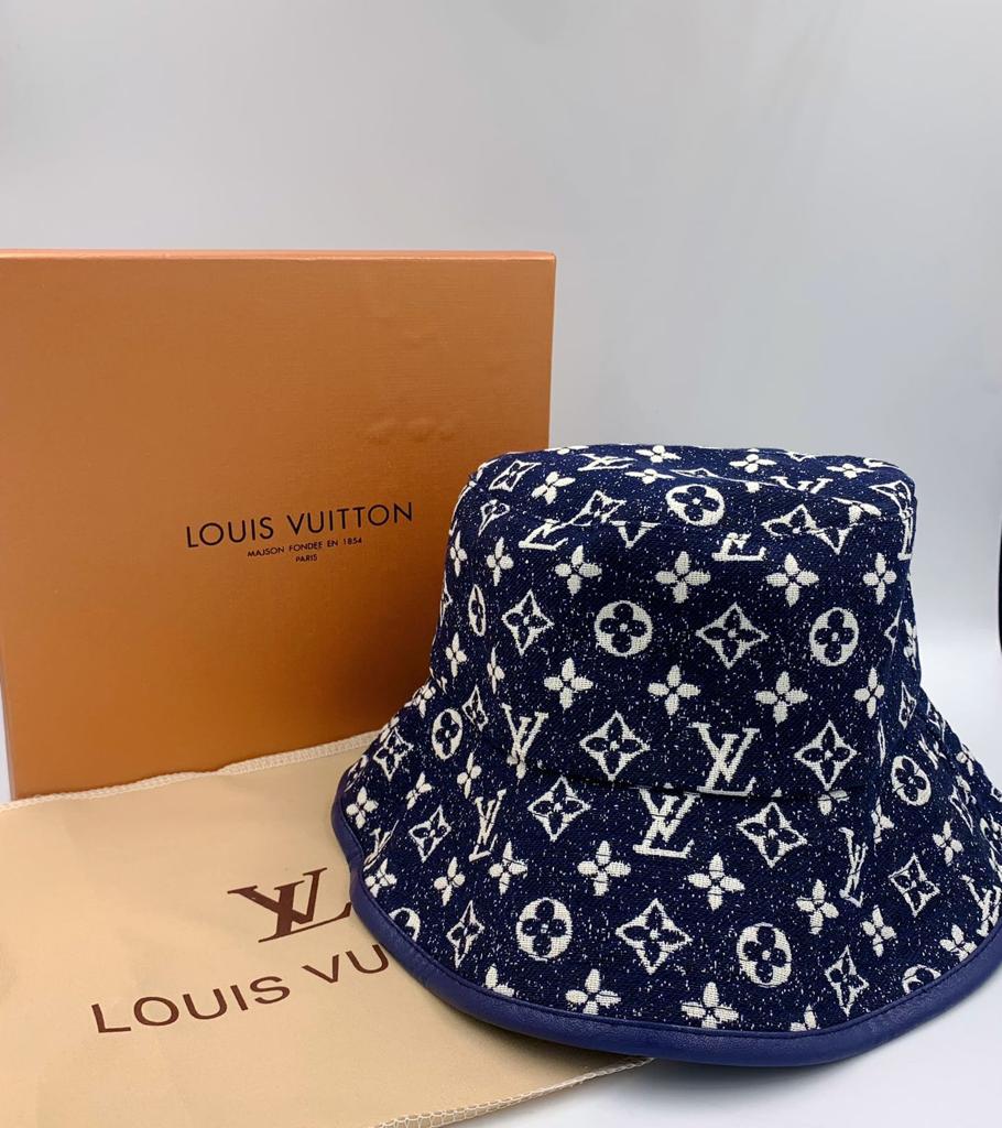 Louis Vuitton Essential Bucket Hat - Blue