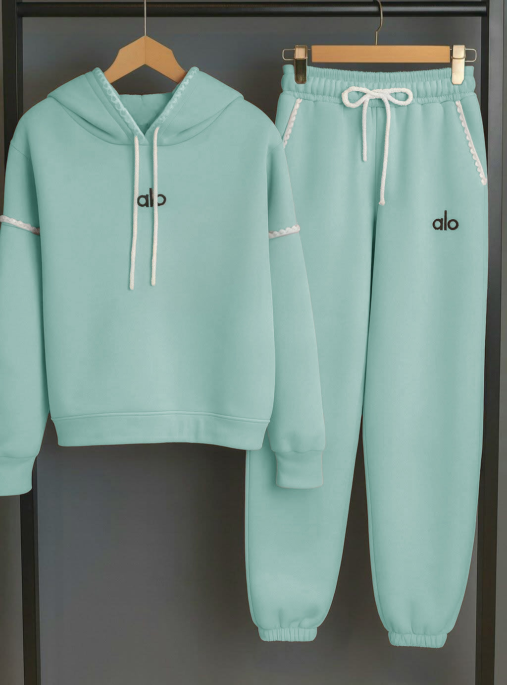 Women Alo Lace Hoodie Set - New Arrival