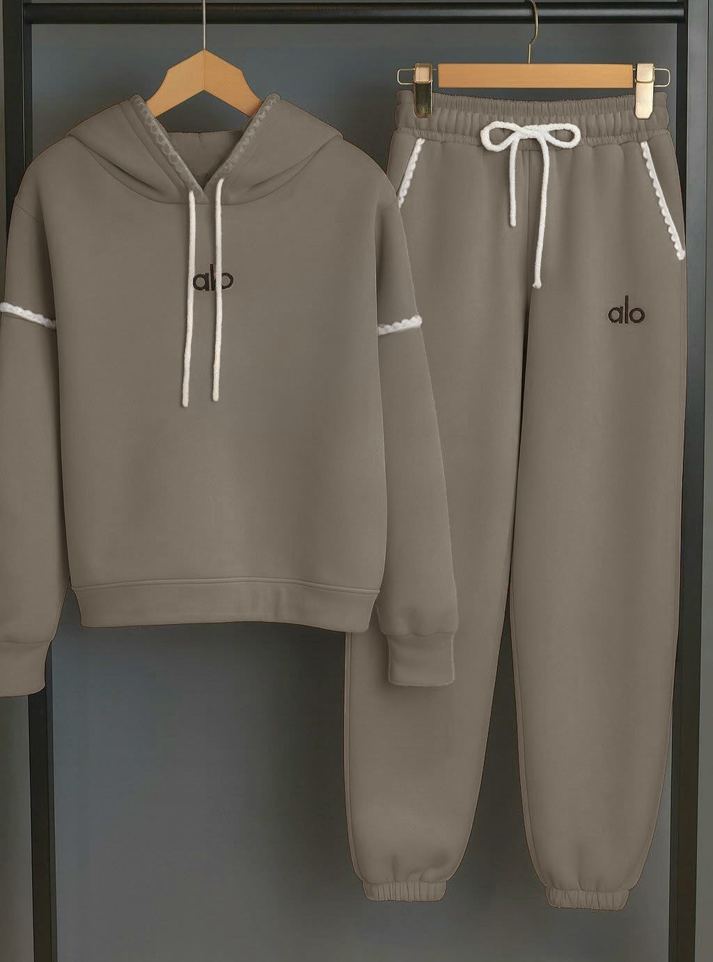Women Alo Lace Hoodie Set - New Arrival